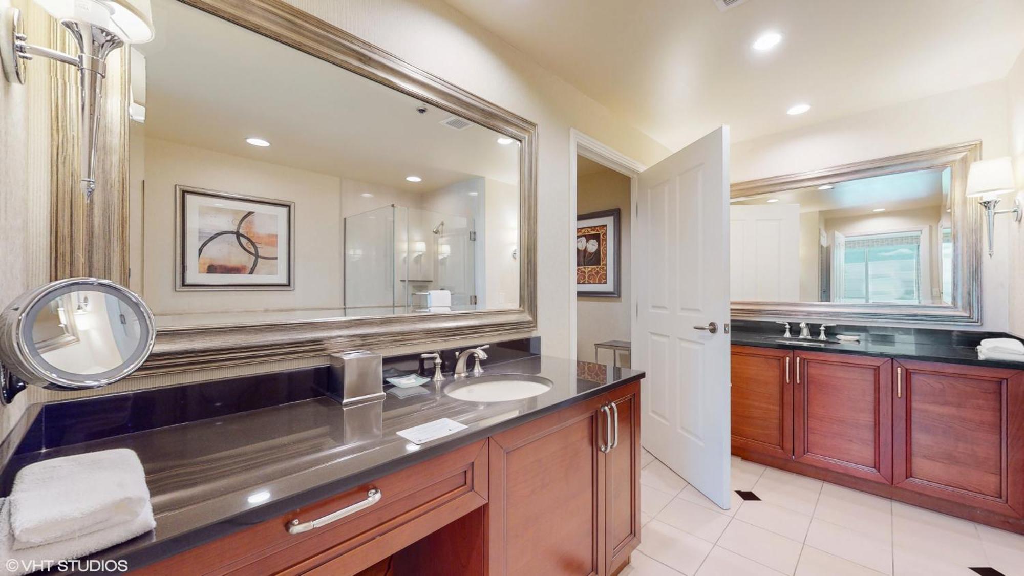 Lady Luck'S Vista - Private Balcony - Full Kitchen - Two Full Baths - Jetted Tub - Full Mgm Grand Resort Access W No Resort Fee At Mgm Signature Las Vegas Exterior photo